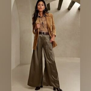 Banana Republic 100% Silk WideLeg Pants Cream/Brown/Blue Geometric Print 14 NWT